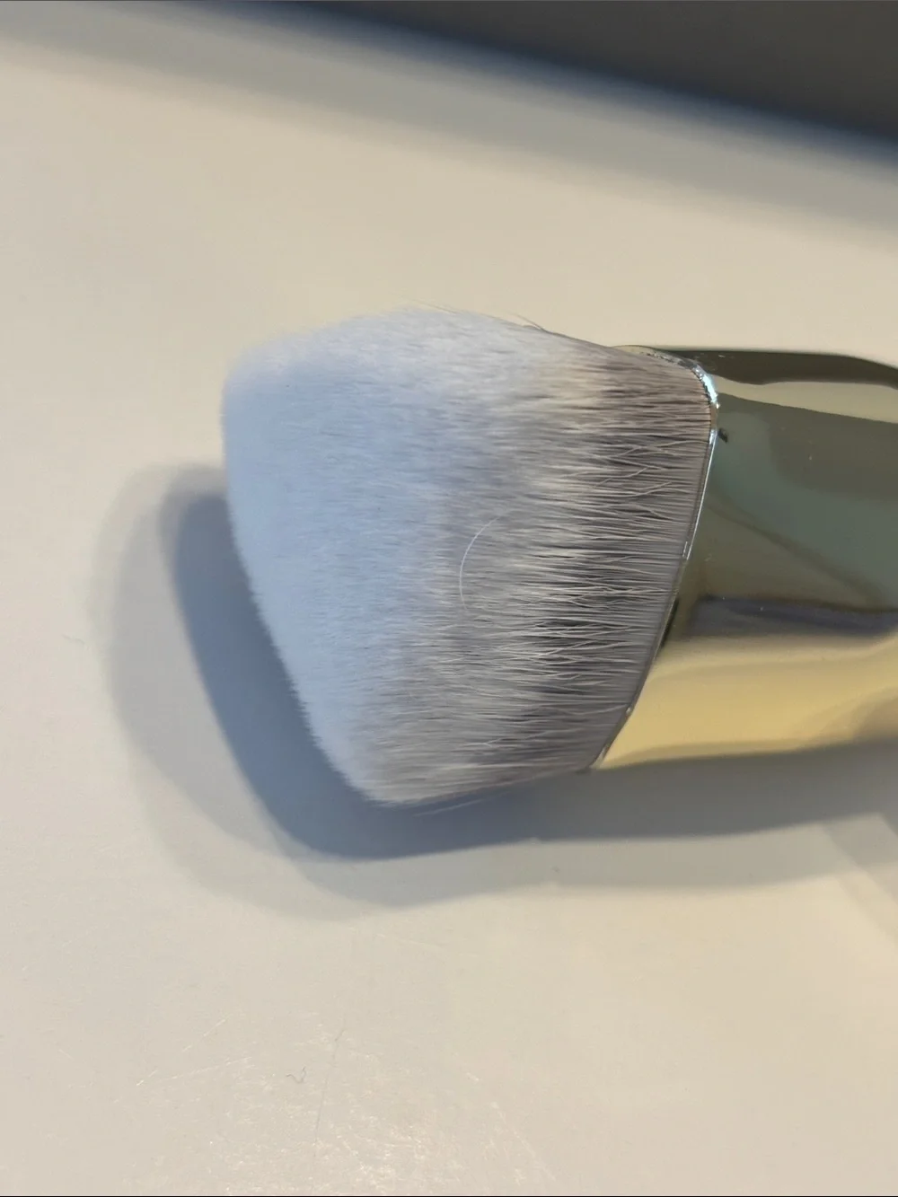Complex Culture Angled Foundation Brush